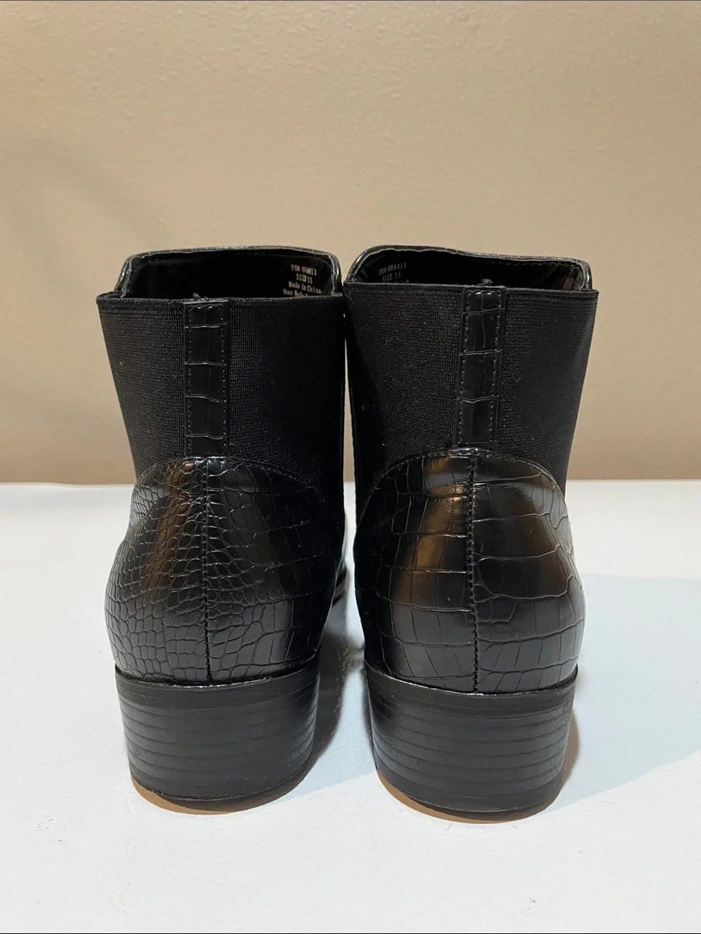 DSW Tru Comfort Foam Black Croc-Embossed Pointed Toe Ankle Boots